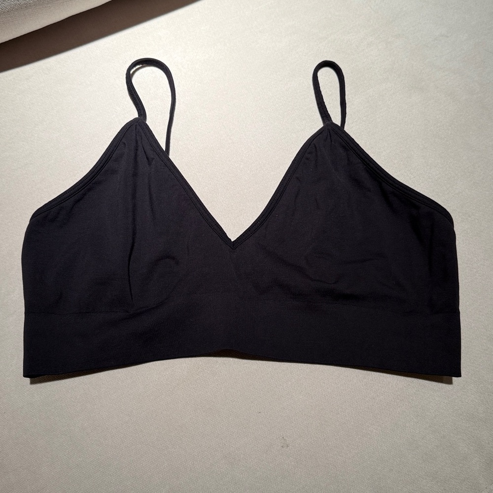SKIMS Bralette **Super Soft!